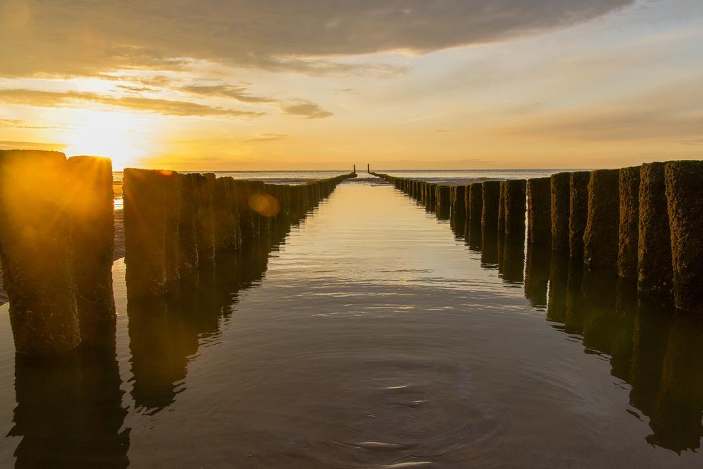 Hotel Domburg4You エクステリア 写真